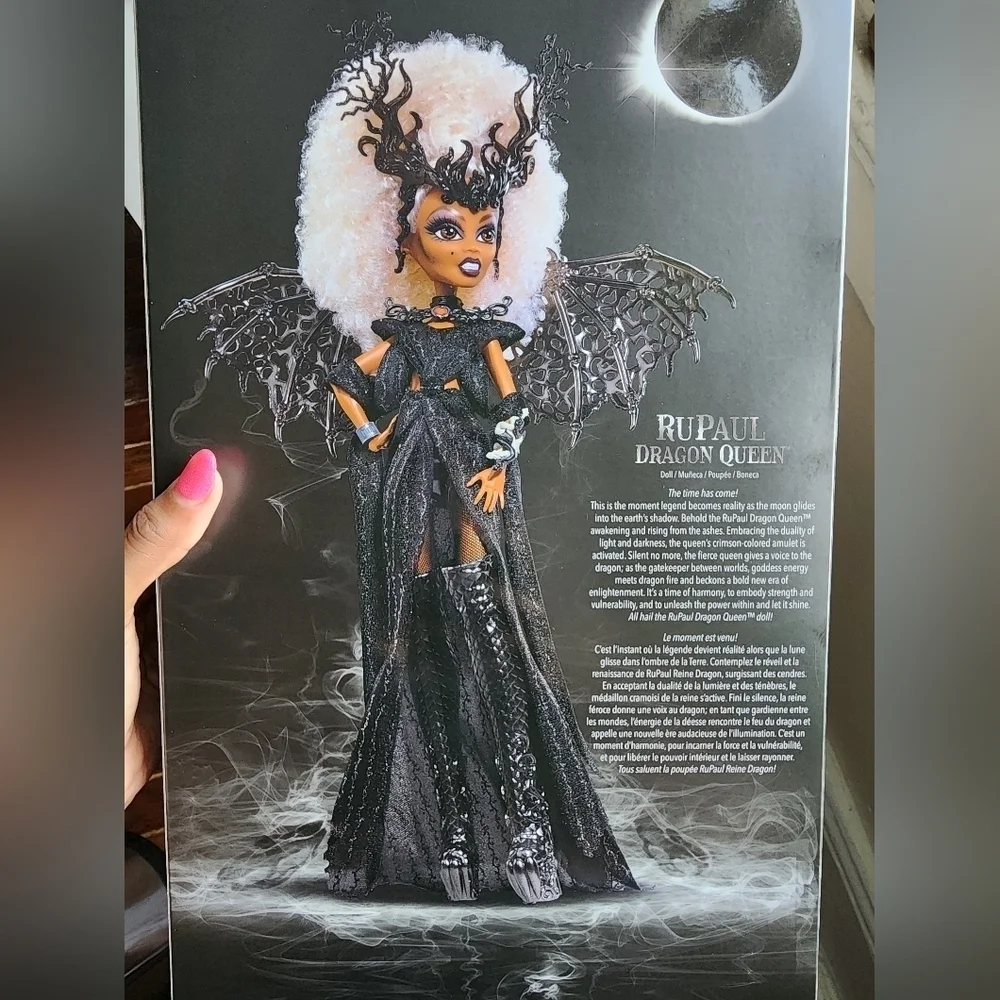 Monster High RuPaul Dragon Queen Doll Mattel Creations Fang Club 2022 NRFB